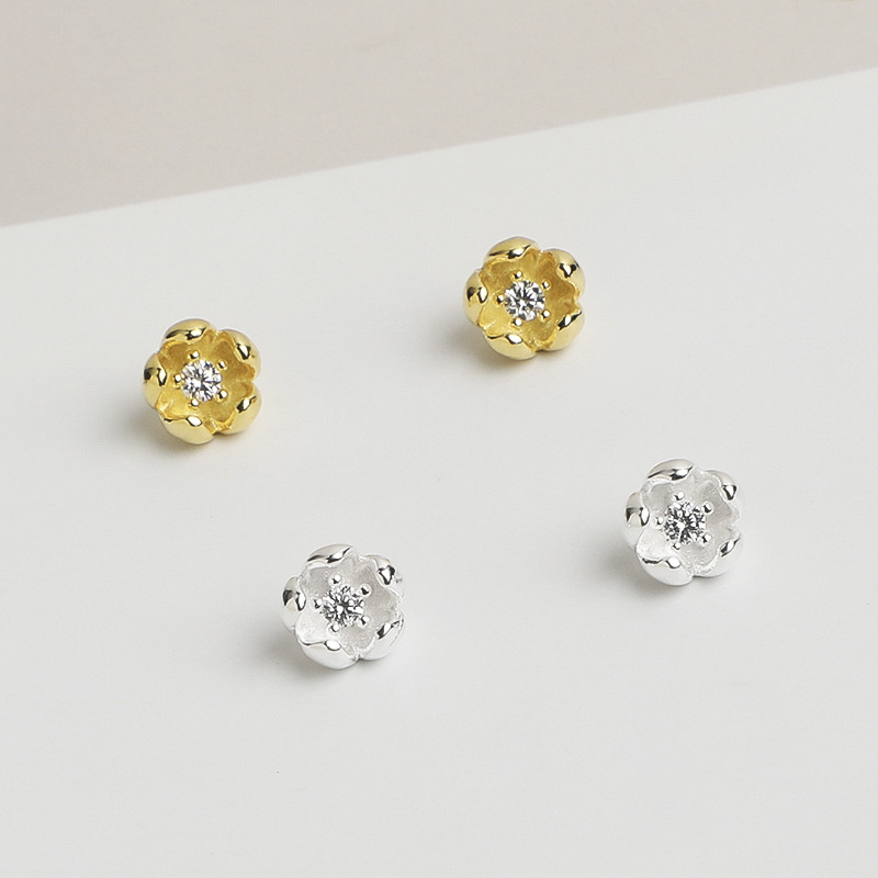 Ciondolo a forma di mini fiore - Jewelry Making In La recensione e prezzo